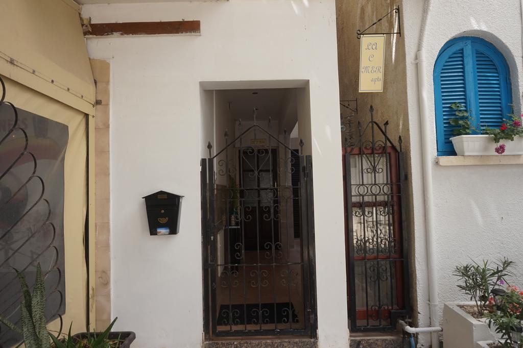 La C Mer Larnaca Exterior foto